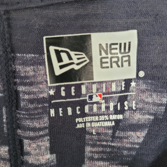 Ladies Cleveland Indians/Guardians Tee - Picture 4 of 4